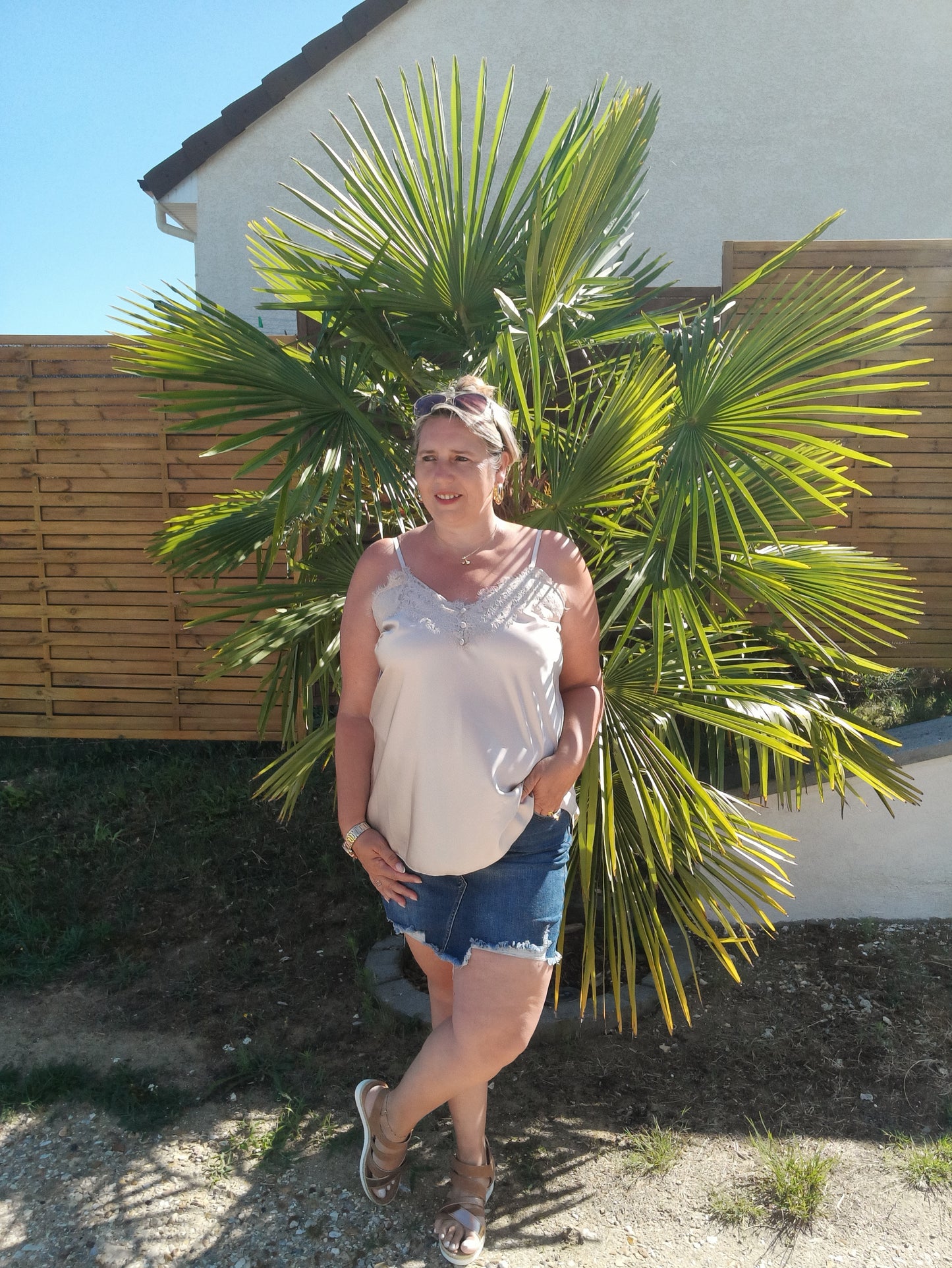 Jupe effet déchire