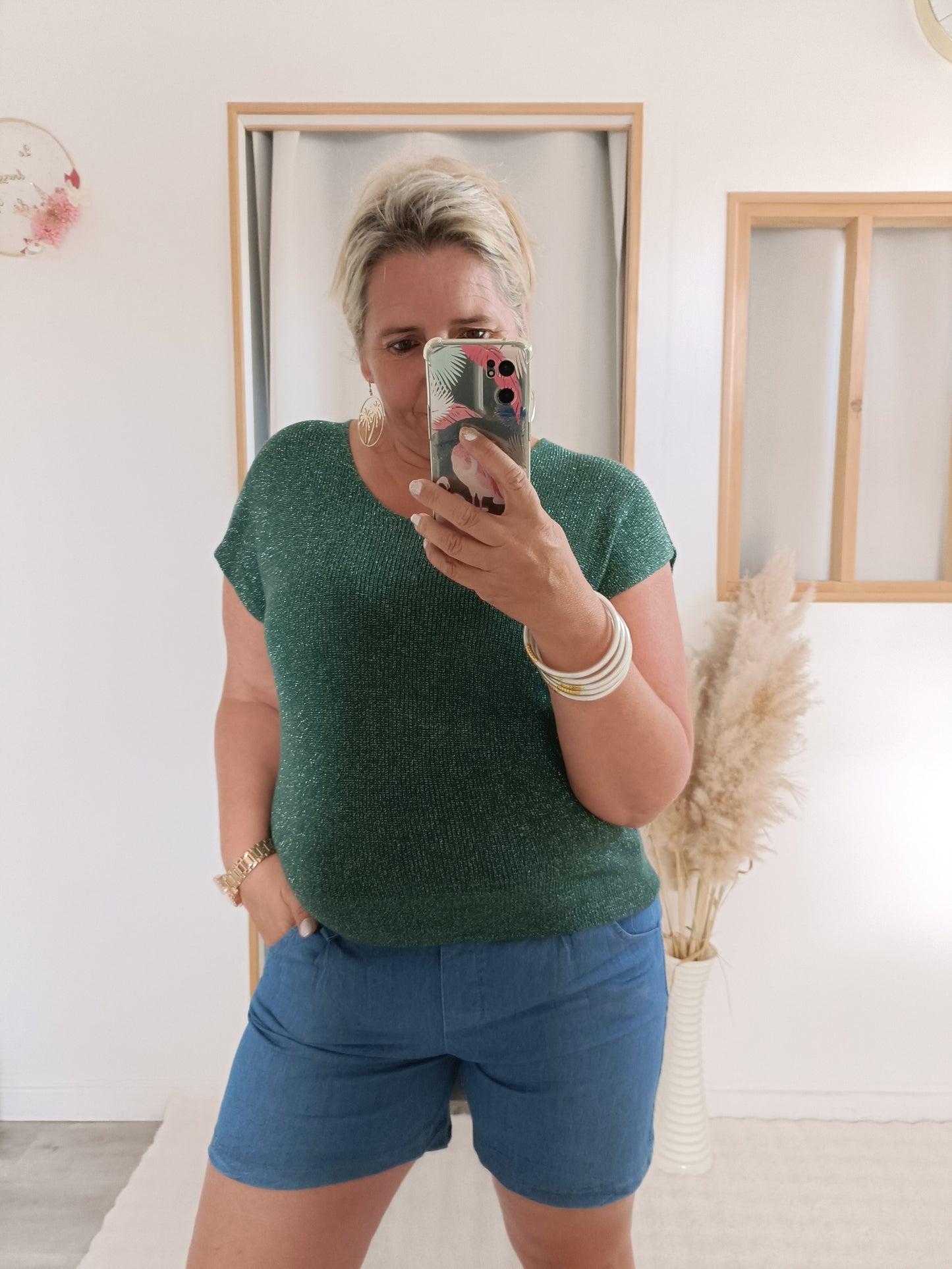 Short Louise
