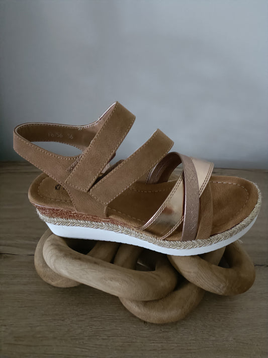 Chaussure Compensée